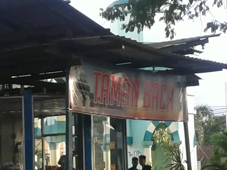 kingkone pizza taman musafir pangkep 1