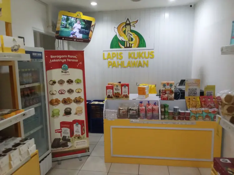 Lapis Kukus Pahlawan - Nginden 7