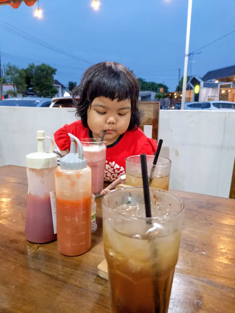 Canda Steak & Cafe 3