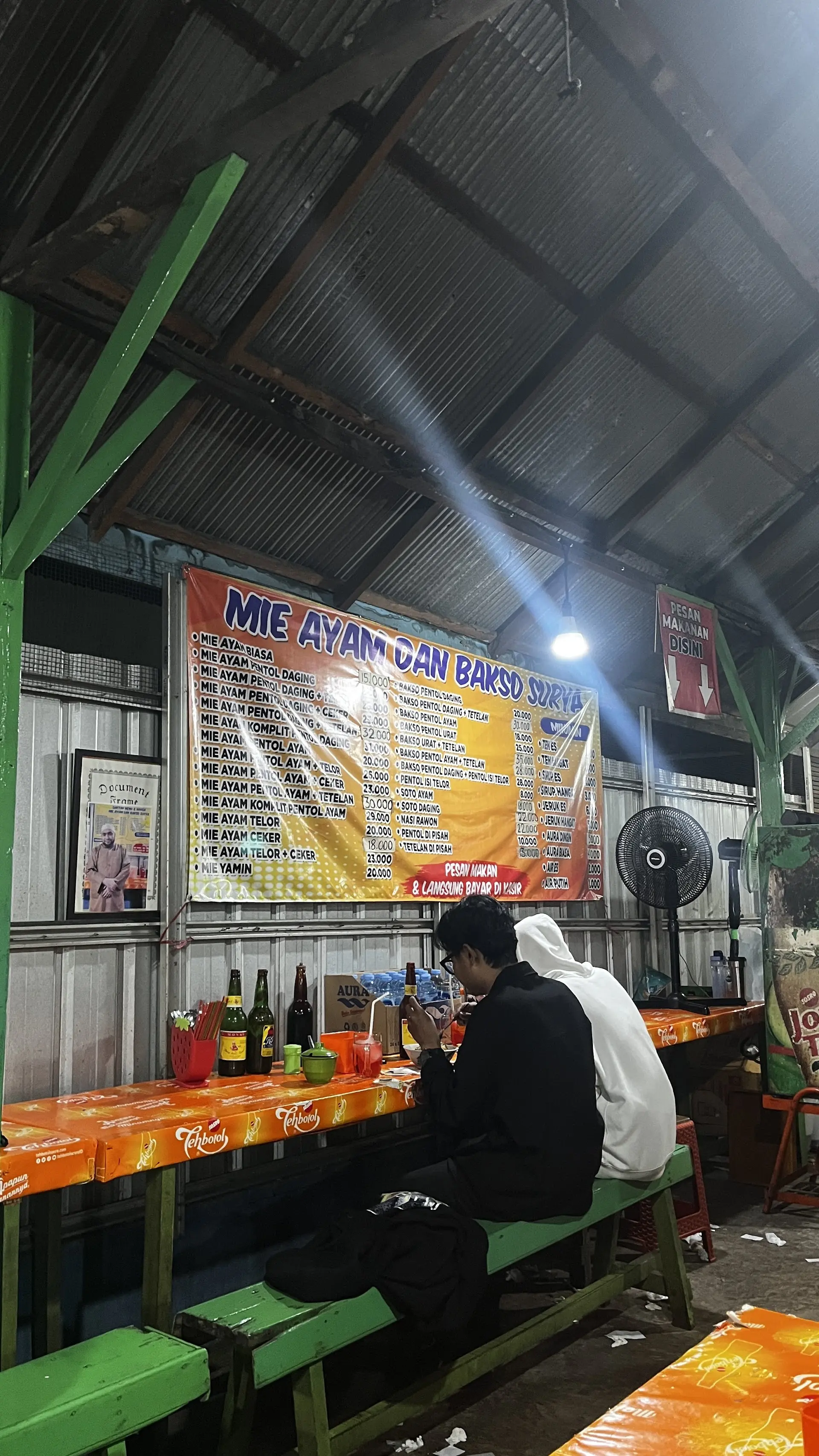 人均7块钱,挤到一身汗也要吃的神级鸡肉面,到底值不值? 5