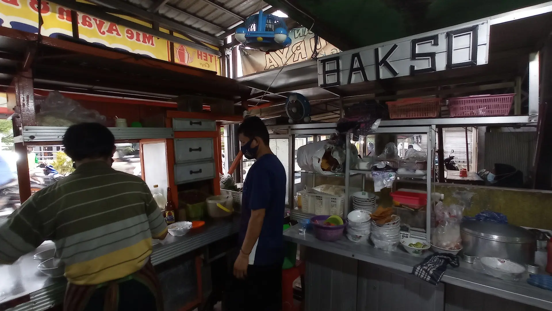 人均7块钱,挤到一身汗也要吃的神级鸡肉面,到底值不值? 3