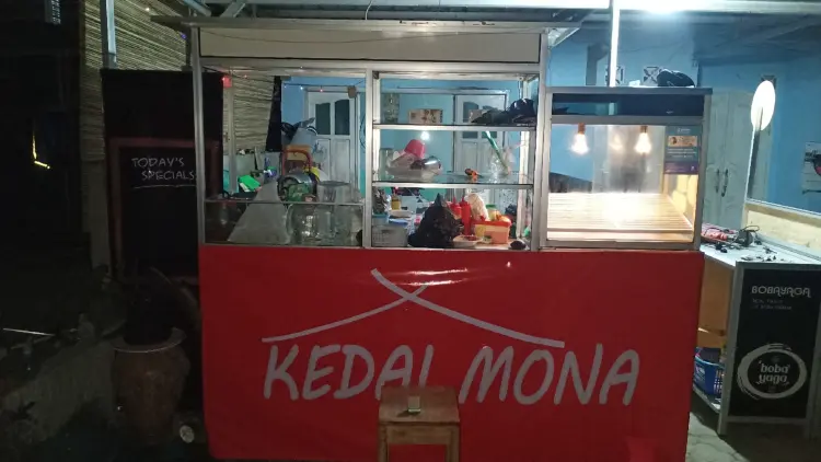 Ayam Geprek & Gado-Gado Kedai Mona Tempel 1