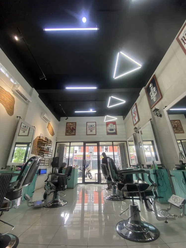 Yomato Barbershop 1