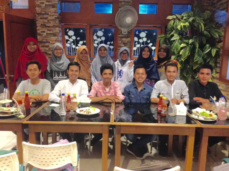 Dua Pintu Coffee Pasar Ambacang 6