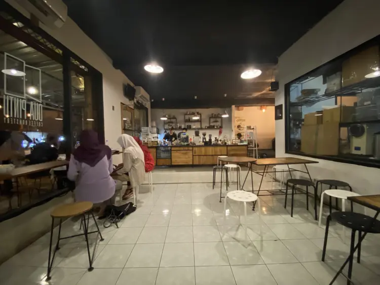 Dua Pintu Coffee Pasar Ambacang 7