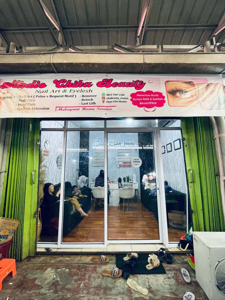 Chika Studio Eyelash & Nail art 1