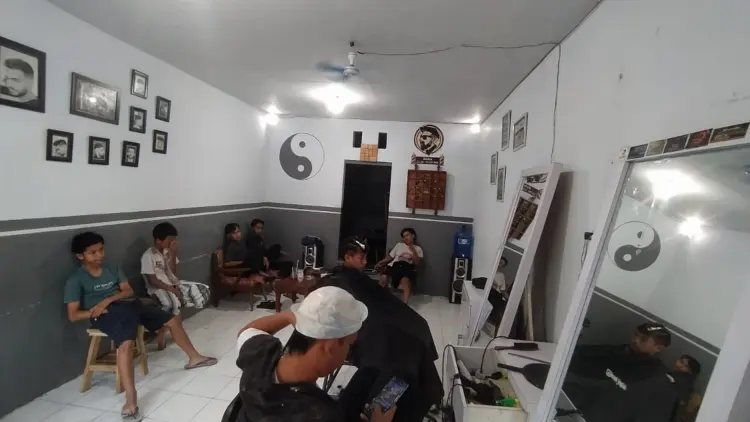 Mini Barber Lumajang 1