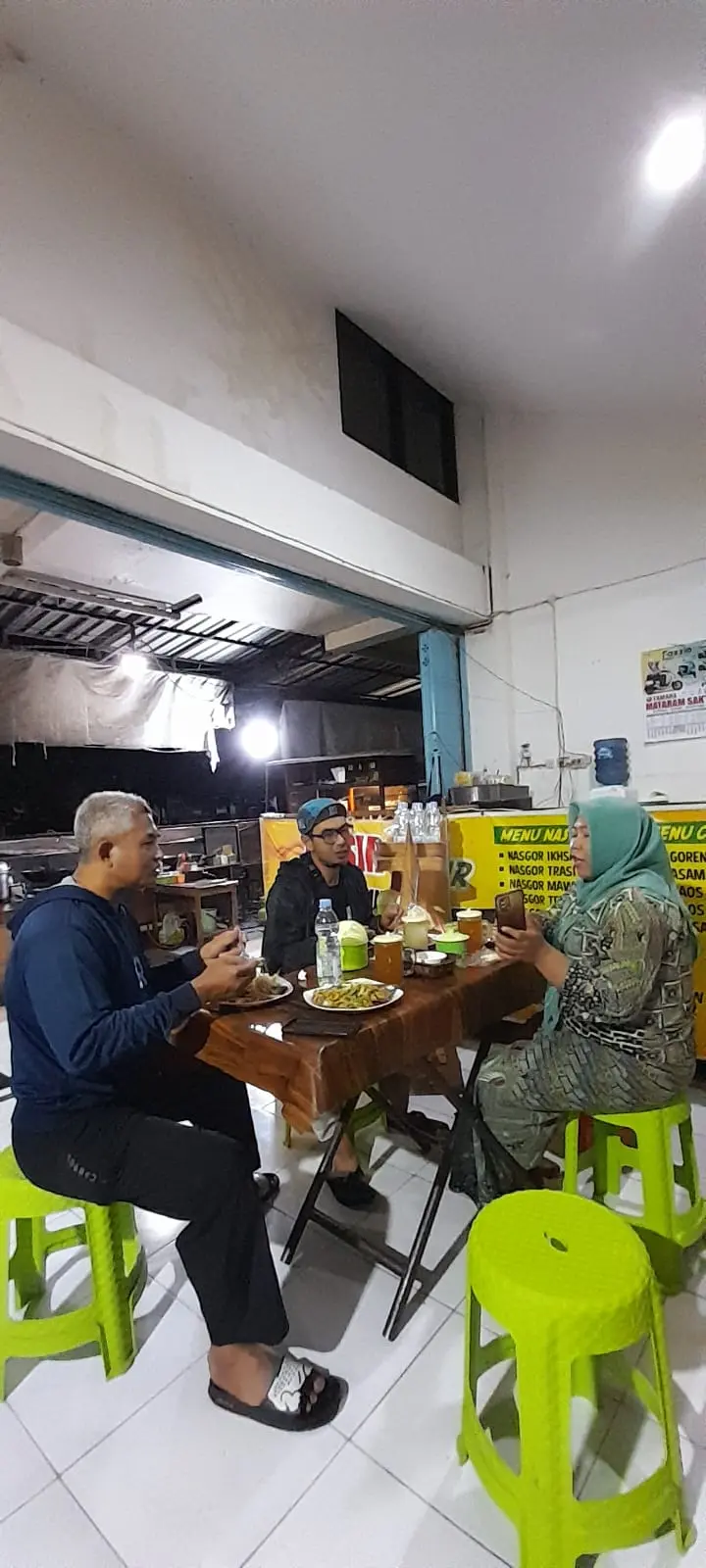 Iksan Nur Special Nasi Goreng Madiun 2
