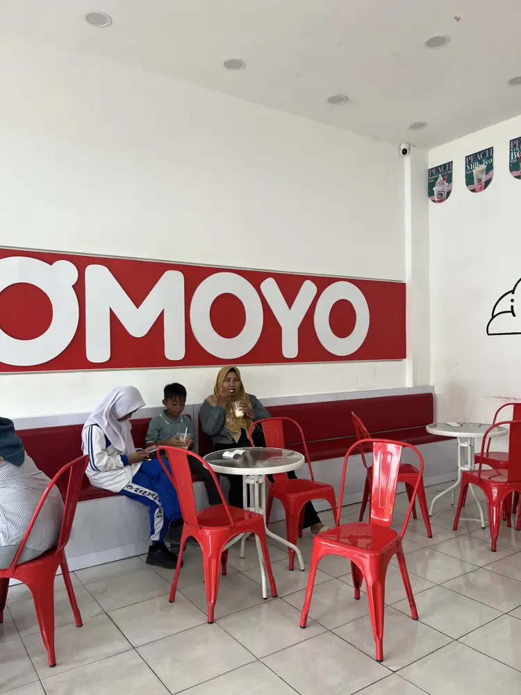 Momoyo Teluk Betung 2