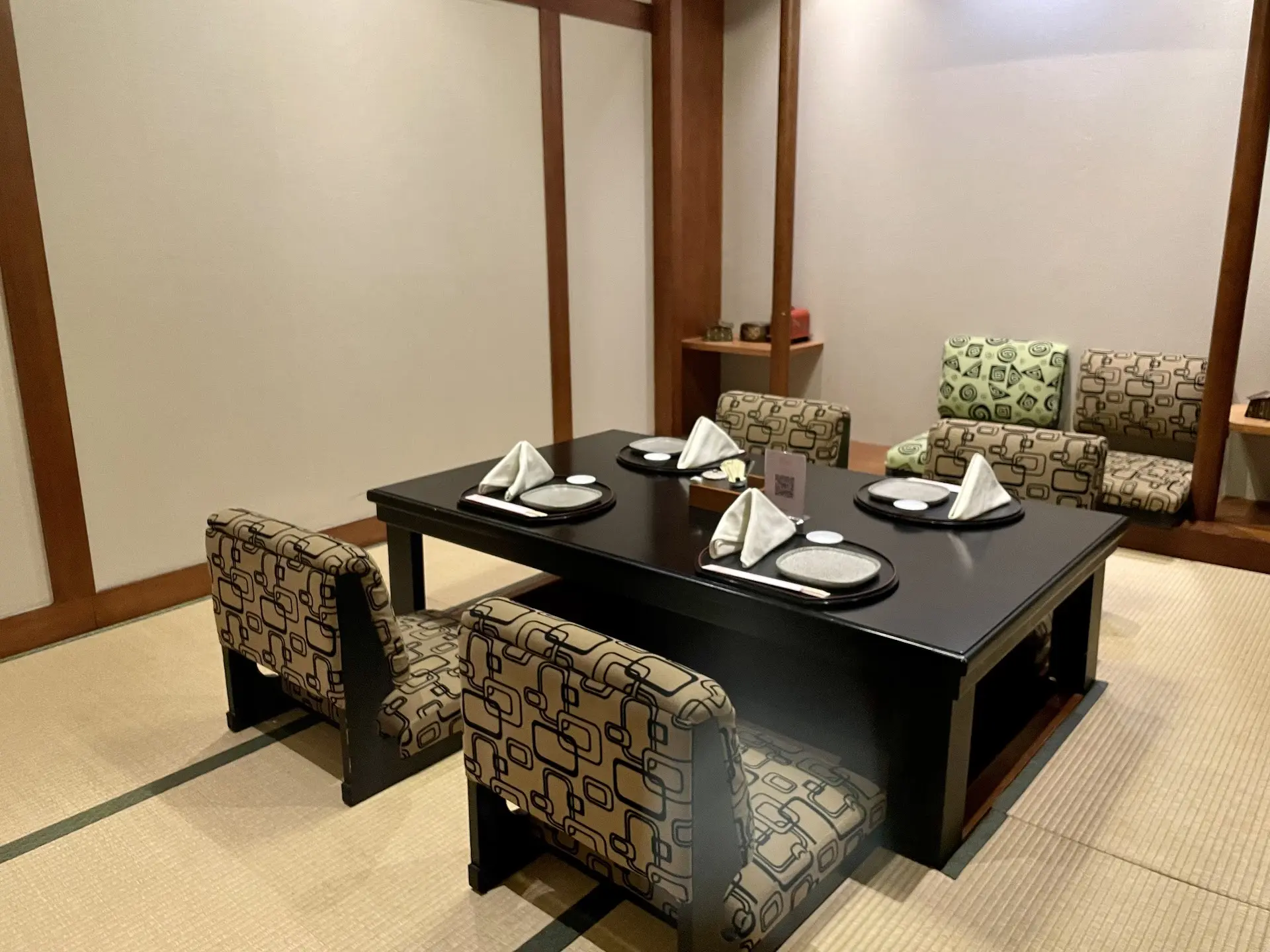 15万在五星酒店吃日料自助，结果是大型饥饿游戏？ 3