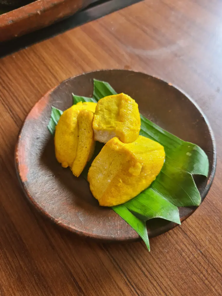 Saung Abah Ayam Bakar Bambu Bogor 7