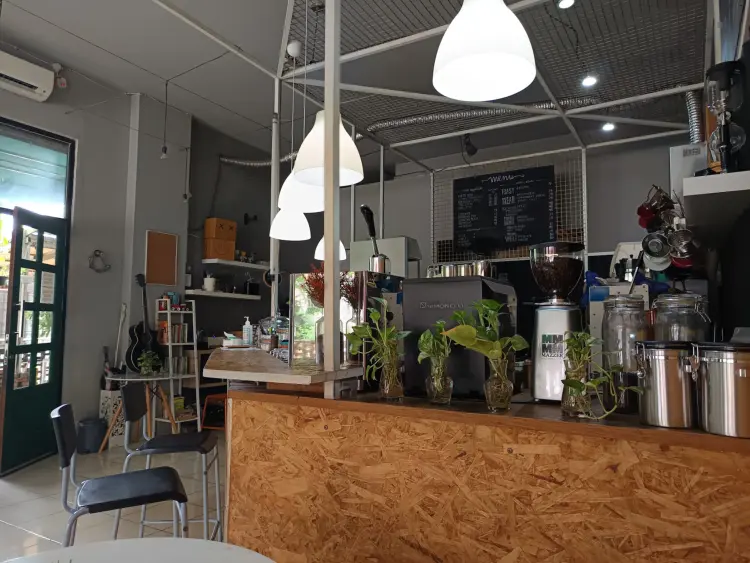 Equilibrium coffee & roastery 2