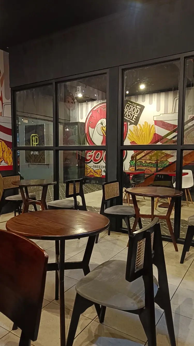 Gogo Fried Chicken 4