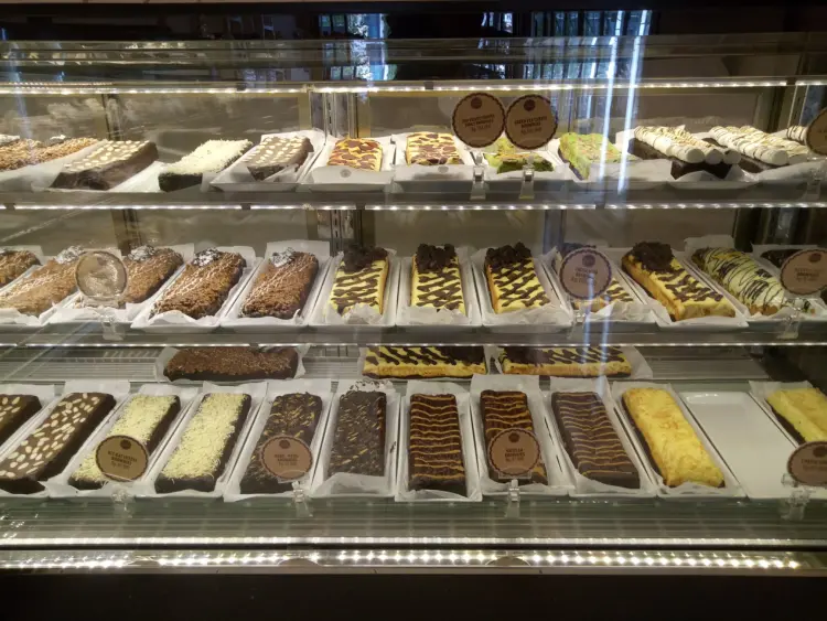 Chocolicious Cake & Cookies - Pettarani 2