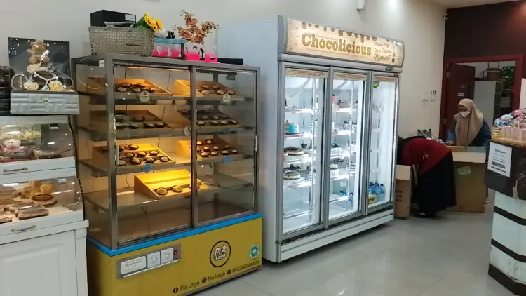 Chocolicious Cake & Cookies - Pettarani 4