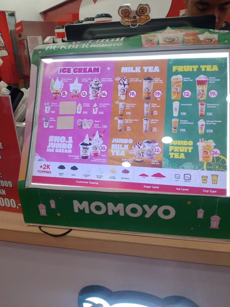 Momoyo Ice Cream & Fruit Tea - Perintis Kemerdekaan 10
