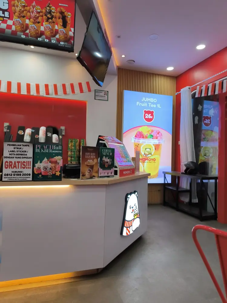 Momoyo Ice Cream & Fruit Tea - Perintis Kemerdekaan 3