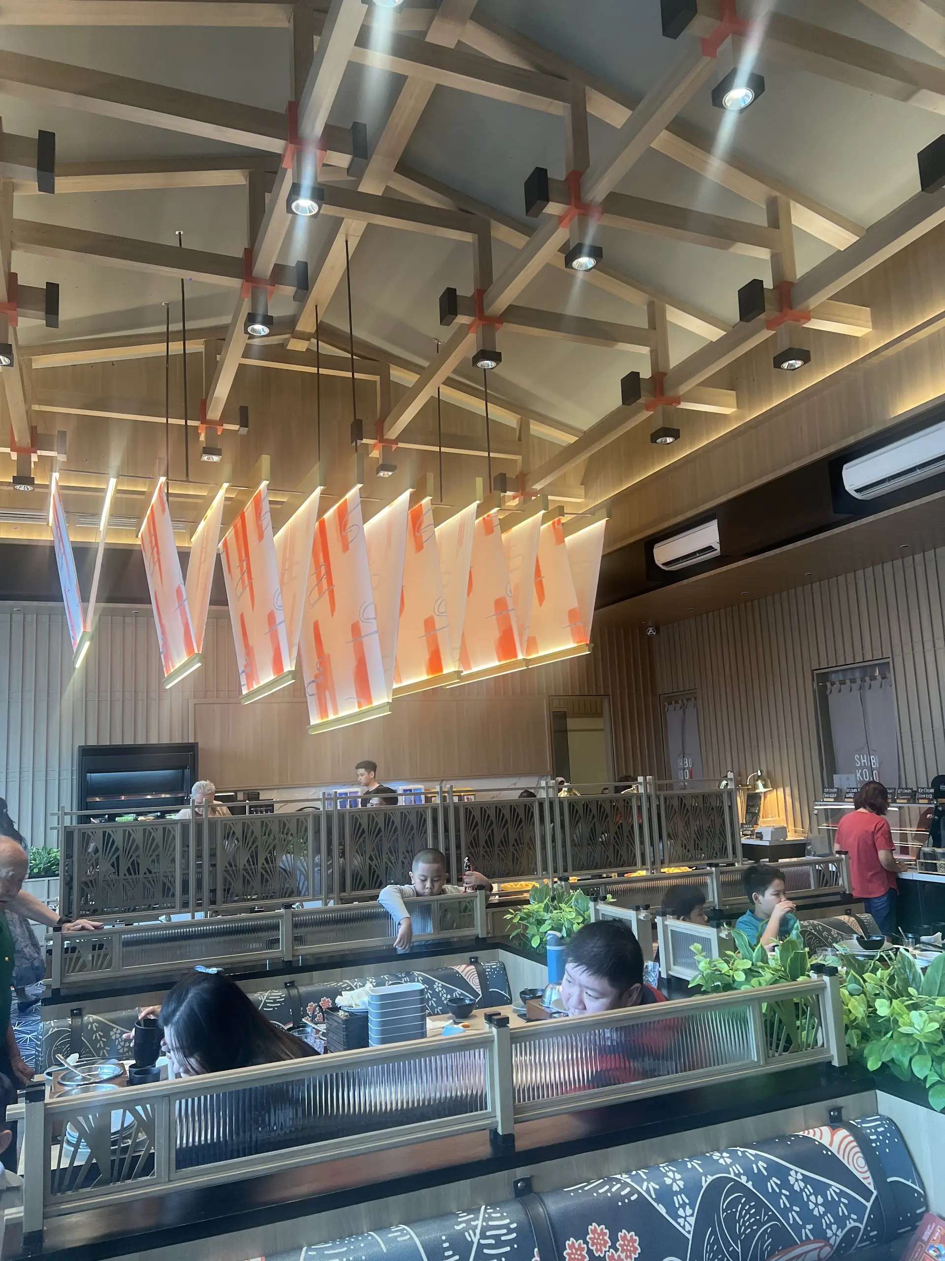 This Alam Sutera buffet has a perfect 5.0 Google rating, and the BBQ is WAY better than the hotpot 4