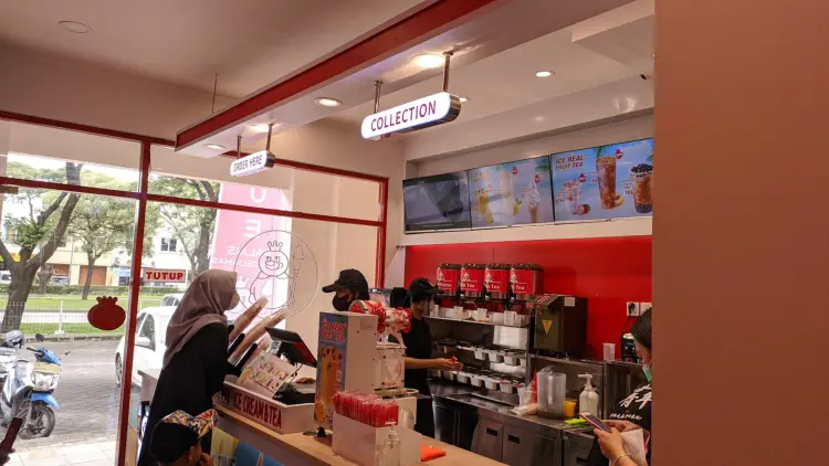 Mixue Palais Kota Deltamas 4