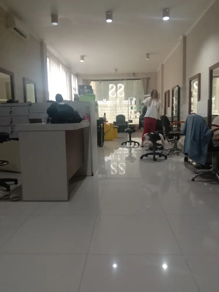Sansan Beauty Salon 1