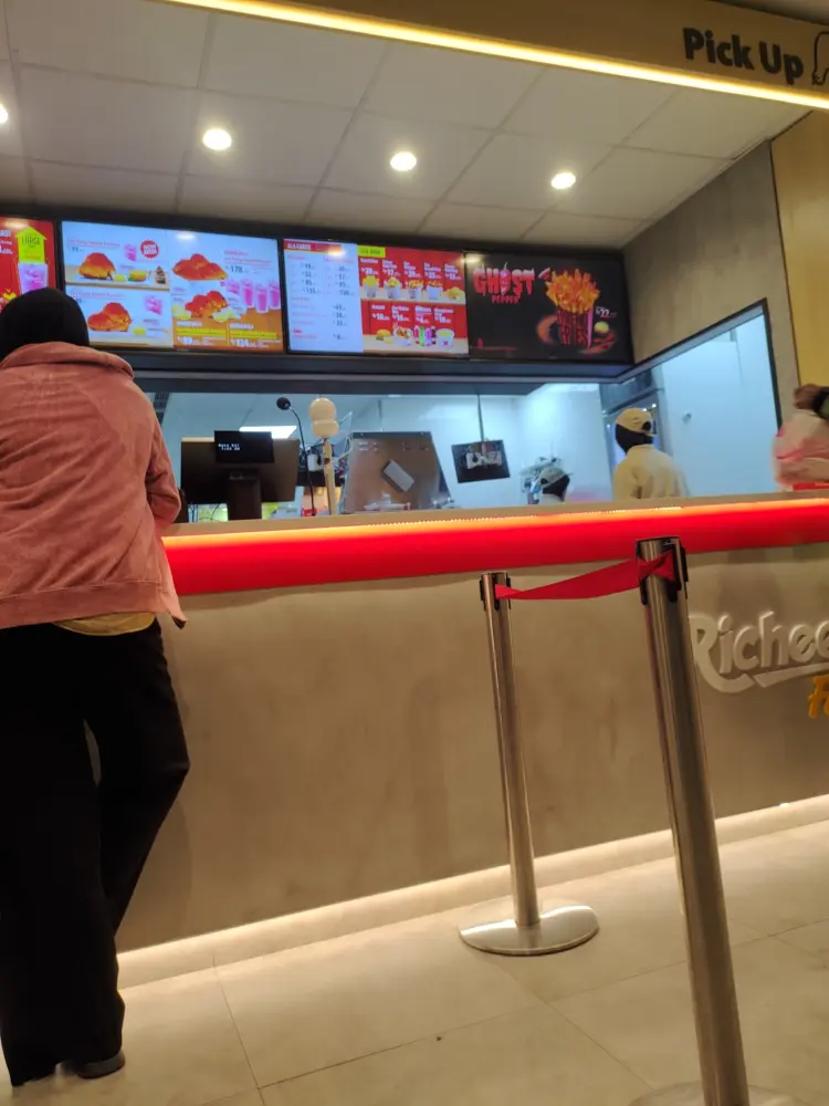 Richeese Factory Batu Aji Batam 3