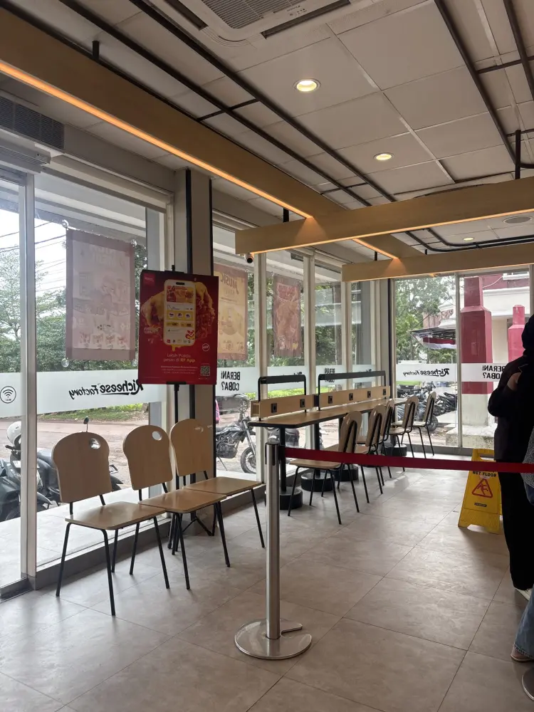 Richeese Factory Batu Aji Batam 9