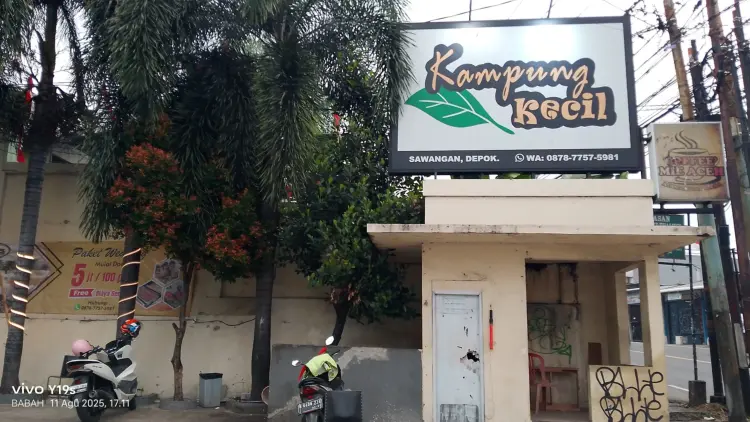 Kampung Kecil Depok Sawangan 1