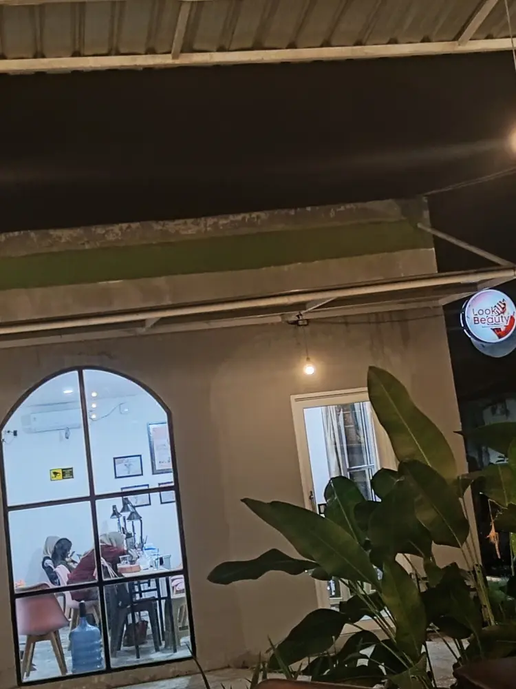 Look Beauty Nail Art & Eyelash Tembalang 1