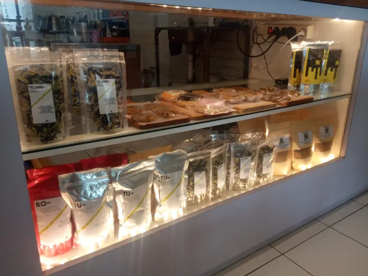 Ruang Kita Coffee Roastery and Brew 4