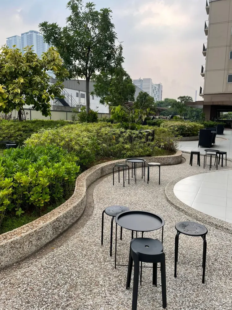 Bono Coffee at Azalea Suites Cikarang 3