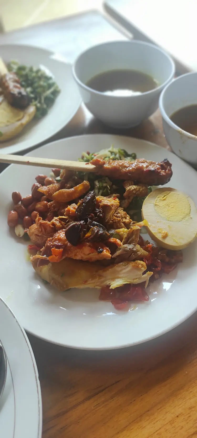 Nasi Ayam Kedewatan Ibu Mangku - Ubud (Pusat) 10