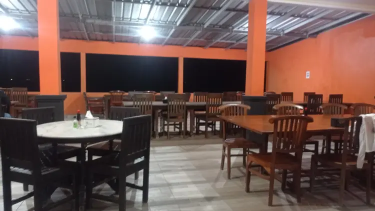 Warung Ikan Bakar Xenia 2