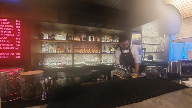 BEBOP Bar + Kitchen 6