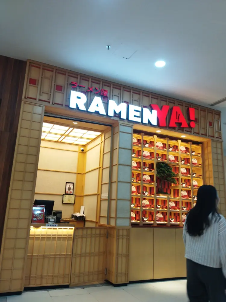 Yoshinoya Metropolitan Mall Cileungsi 1