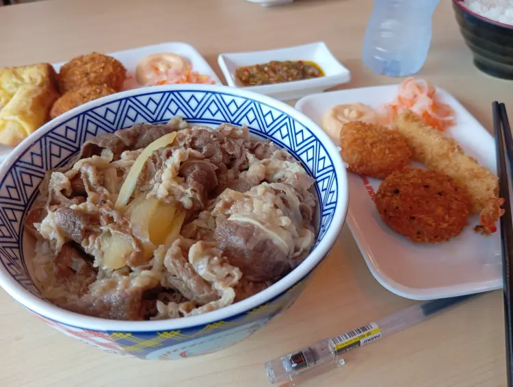 Yoshinoya Metropolitan Mall Cileungsi 2