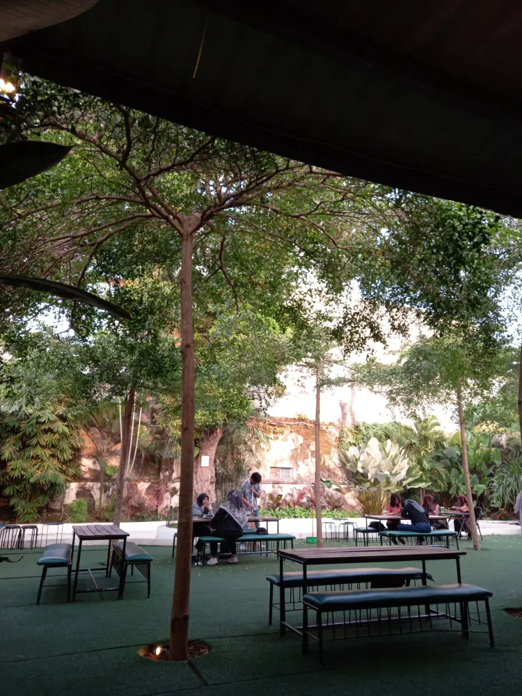 Bento Kopi Plus Klojen 7