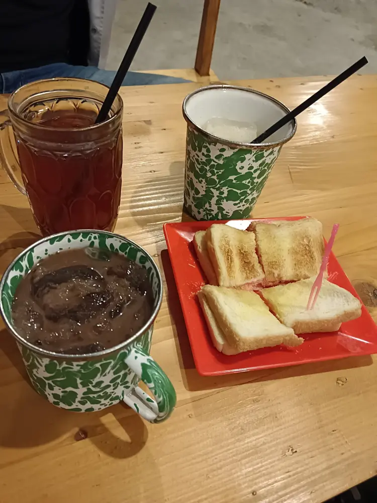 Kedai Djuang Moeda 8
