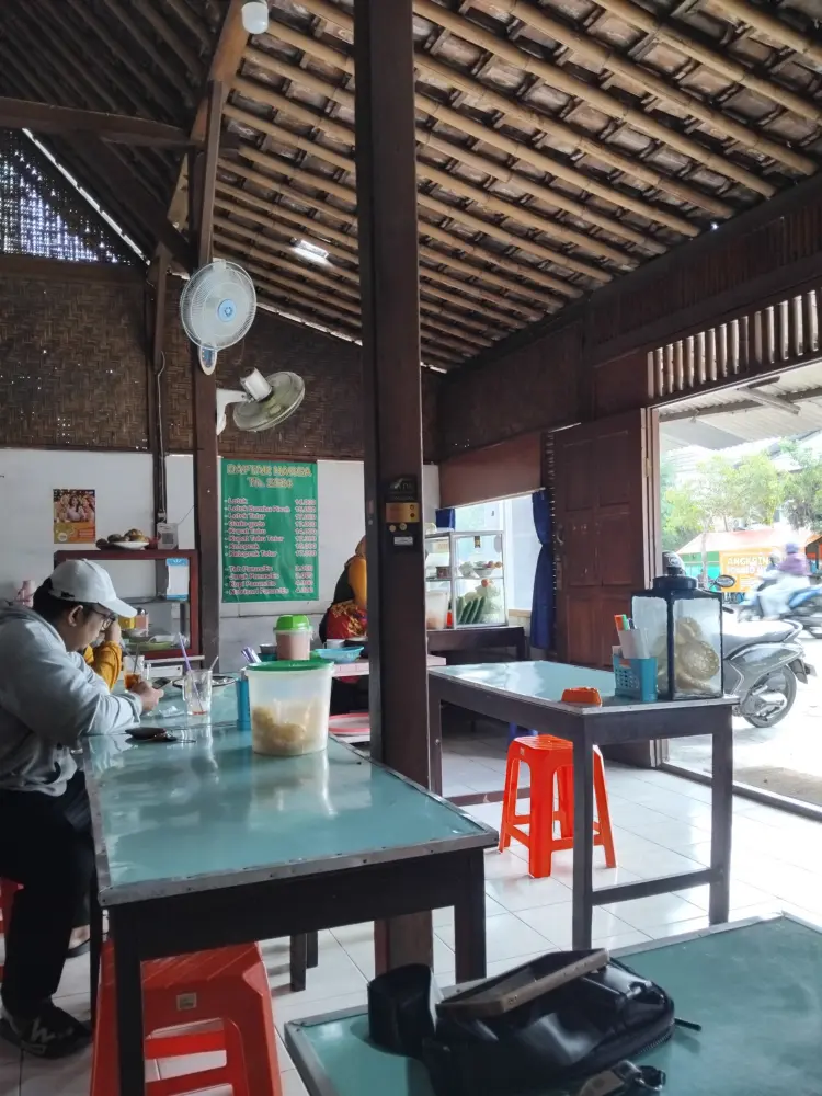 Warung Lotek Bu Ginting 5
