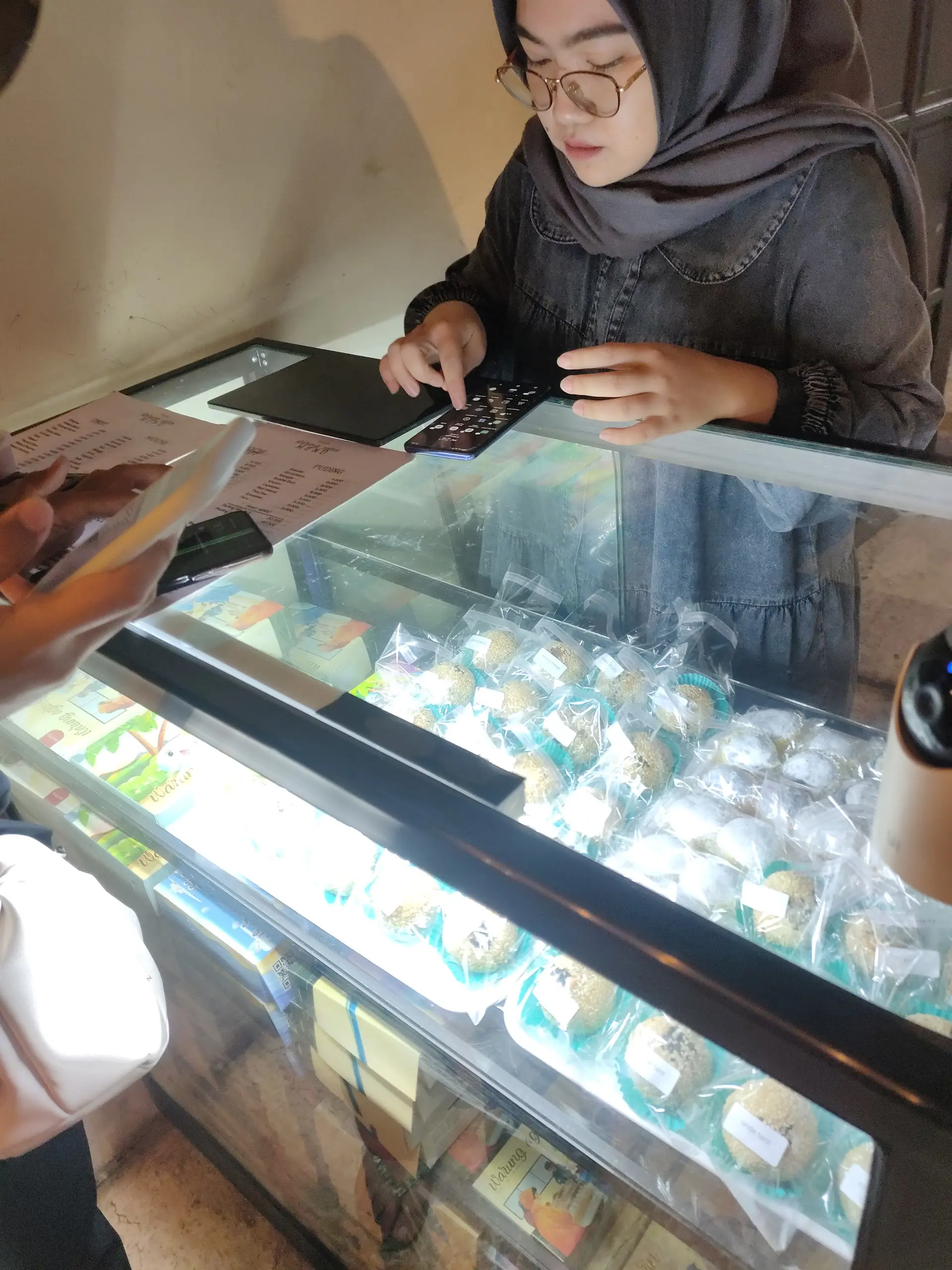 Cuma mochi 4.500 perak, kok bisa viral banget di Malang? 2
