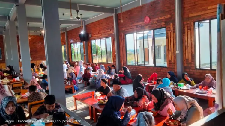 Waroeng Lesehan Serayu 1