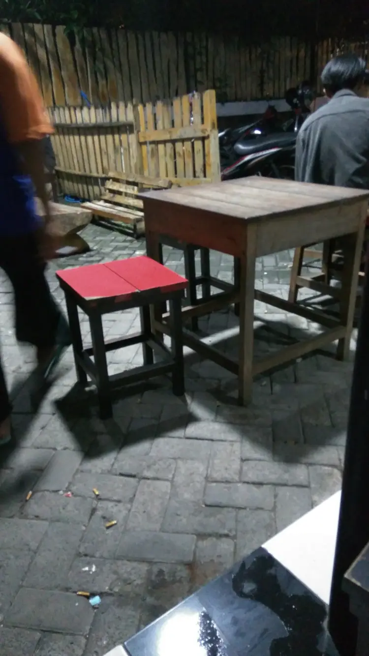 Cengengesan Coffee Shop 5