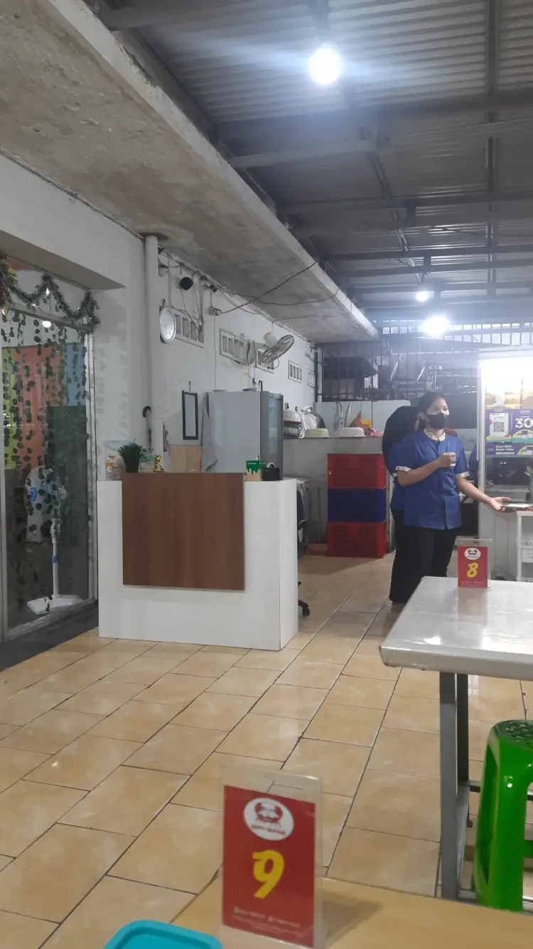 Happy Seafood Medan 4