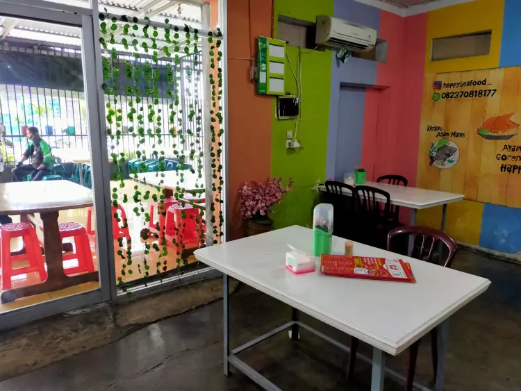 Happy Seafood Medan 6