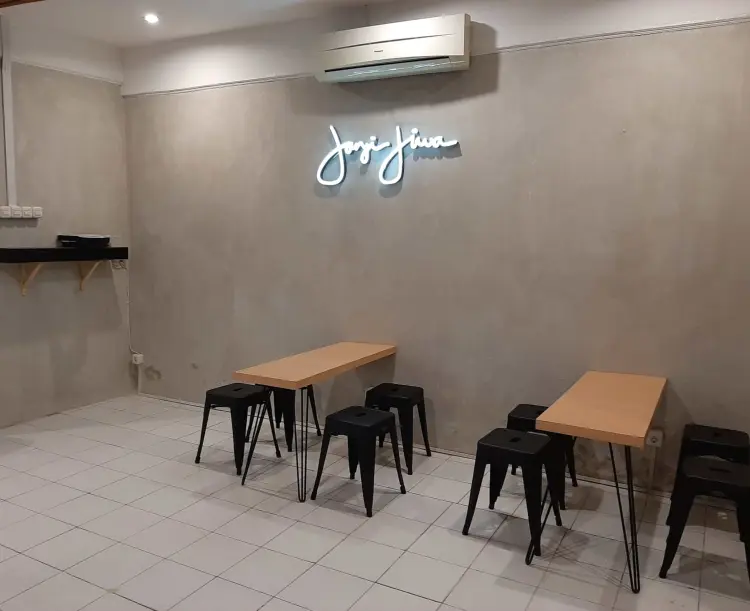 Kopi Janji Jiwa, Lahat - Hotel Cendrawasih 3