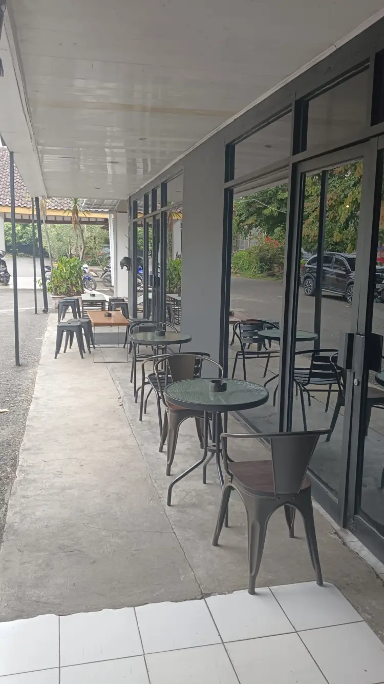 Kopi Janji Jiwa, Lahat - Hotel Cendrawasih 6