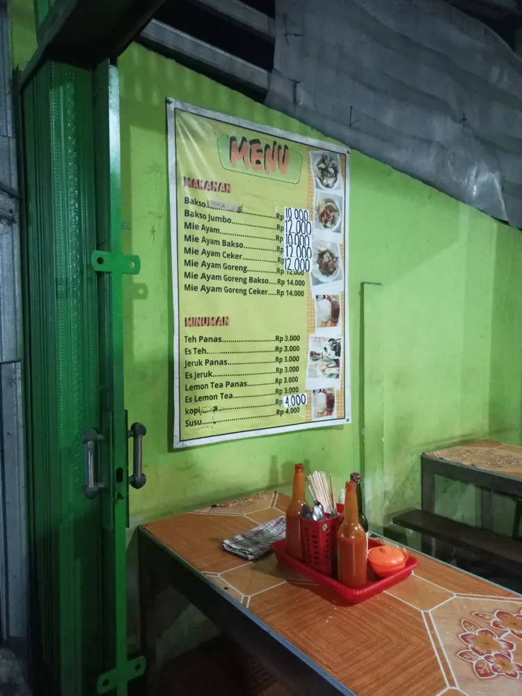 Mie Ayam & Bakso Manunggal 8