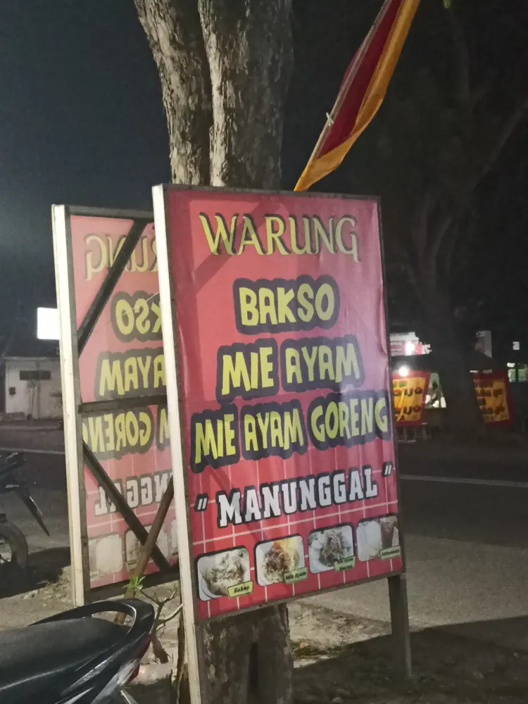 Mie Ayam & Bakso Manunggal 10