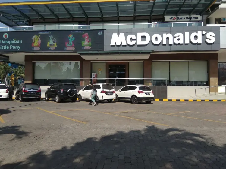 McDonald's Salemba Raya 1