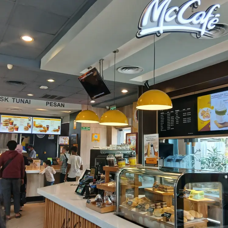 McDonald's Salemba Raya 3