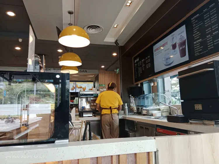 McDonald's Salemba Raya 5